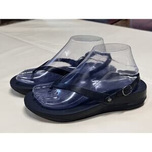 FitFlop Black Strappy Sandals Women's size 7 Fit Flop Shoes Style E45-090 EUC